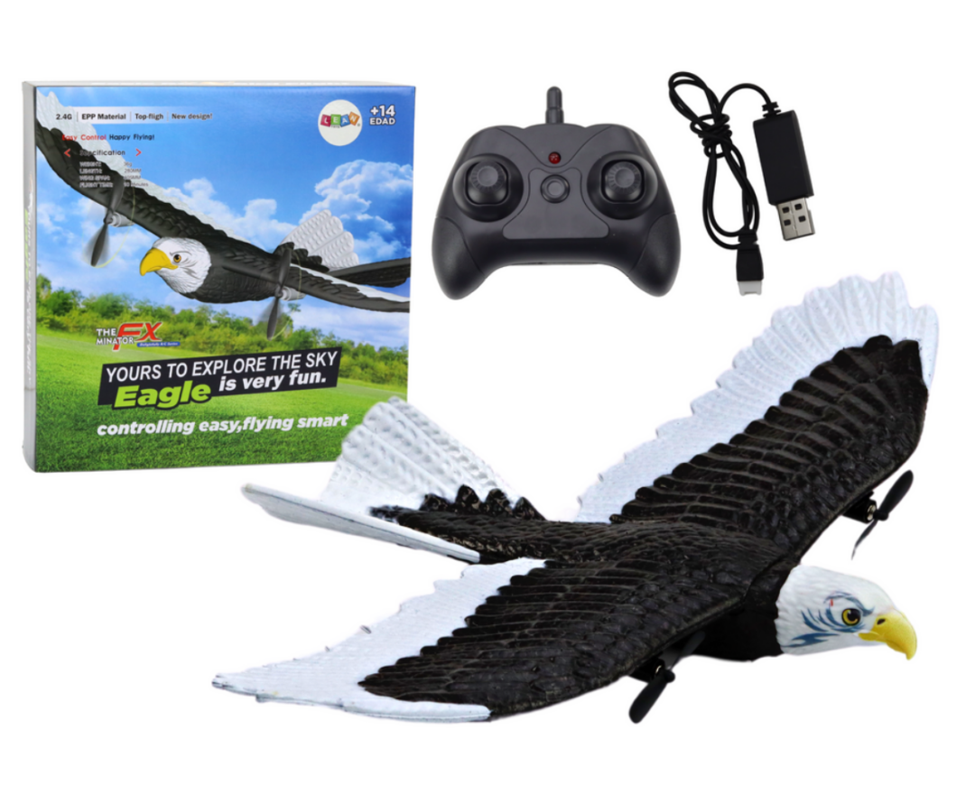 Komplekt koos lennuki, puldi, aku, laadija ja stardiratastega pakendis.