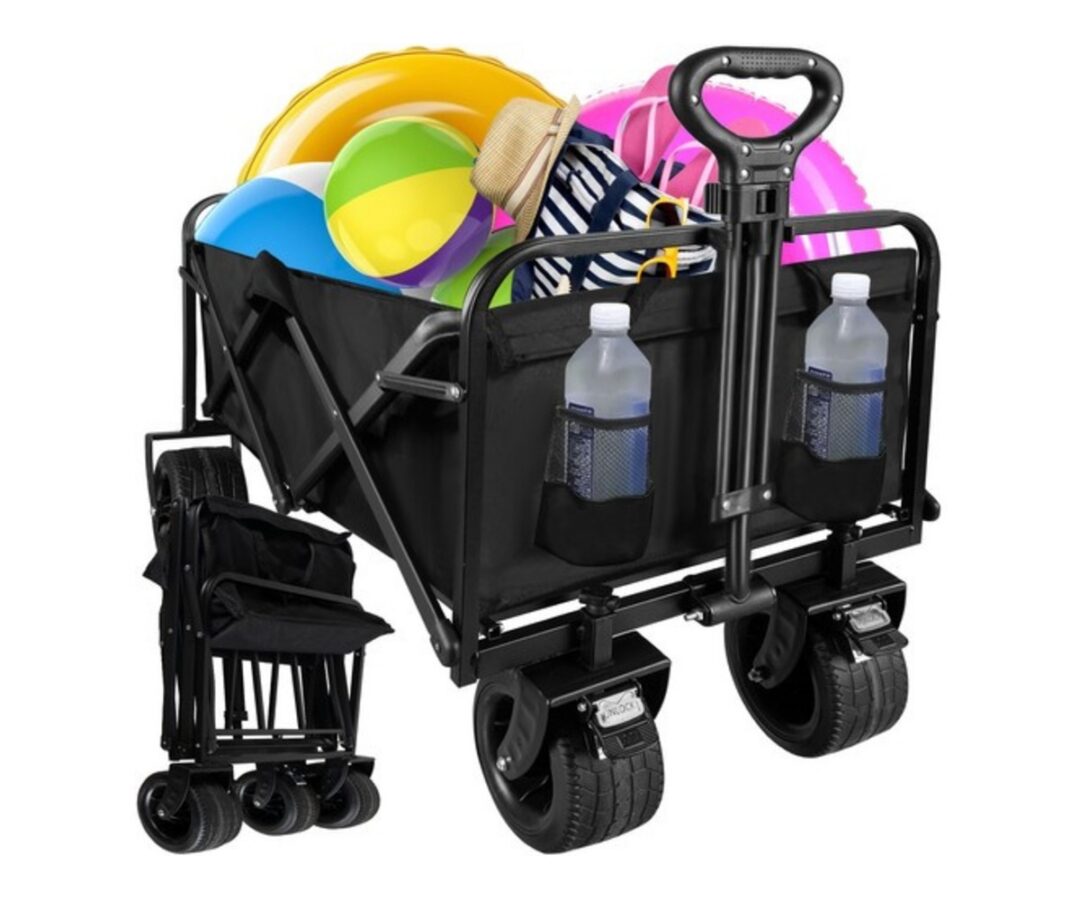 Kokkupandav transpordikäru 75L - Gardlov, mis on täis mänguasju ja jooke.