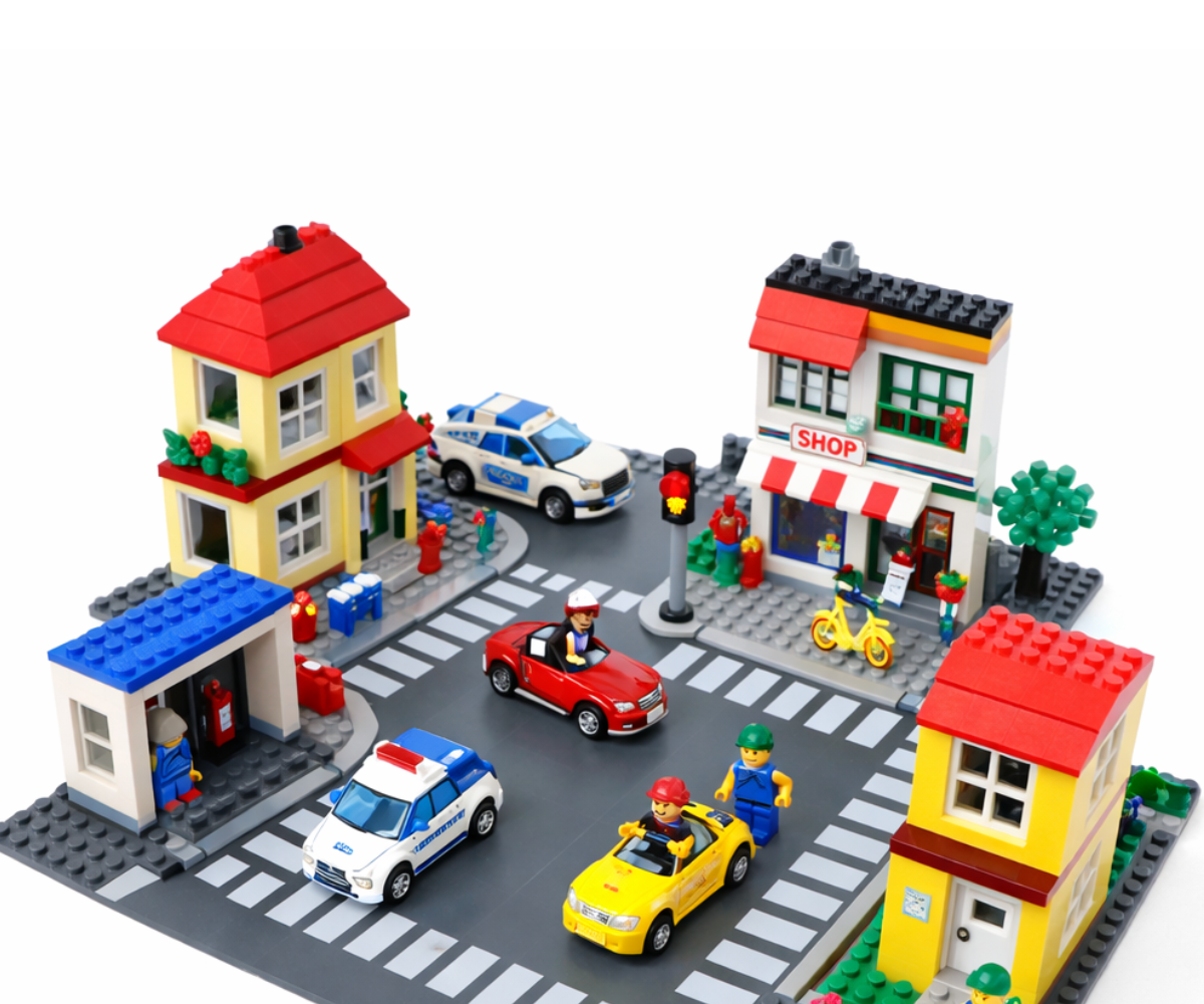 Ehitusplaat ristmikuga 26 x 26 cm klotsilinna ja sõidukimängu jaoks