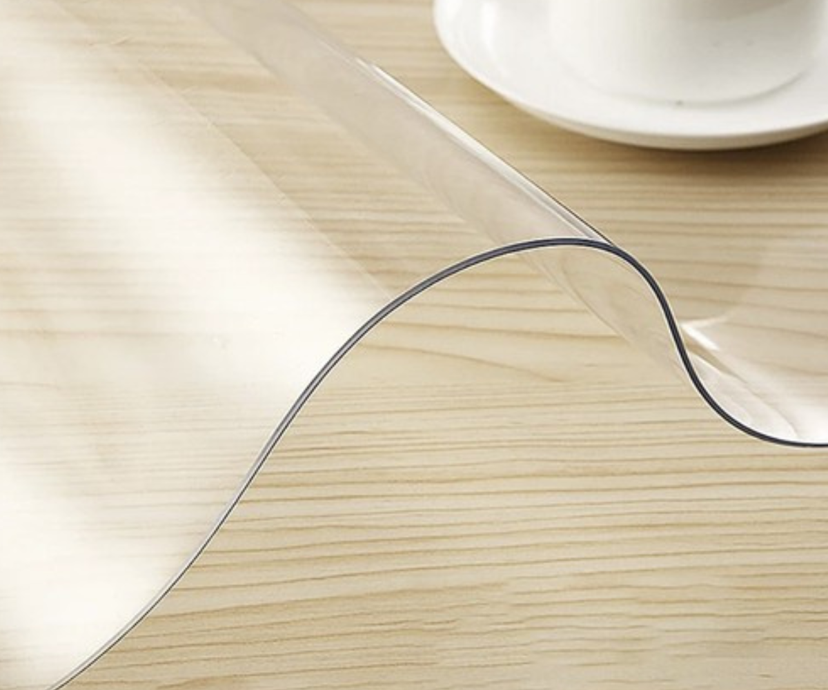 RUHHY lauakaitsematt ümarate nurkadega turvaliseks kasutamiseks.