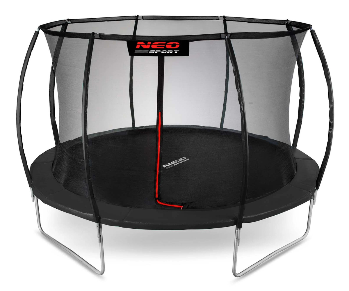 Turvaline batuut 54 vedruga sujuvaks ja pehmeks hüppeks.