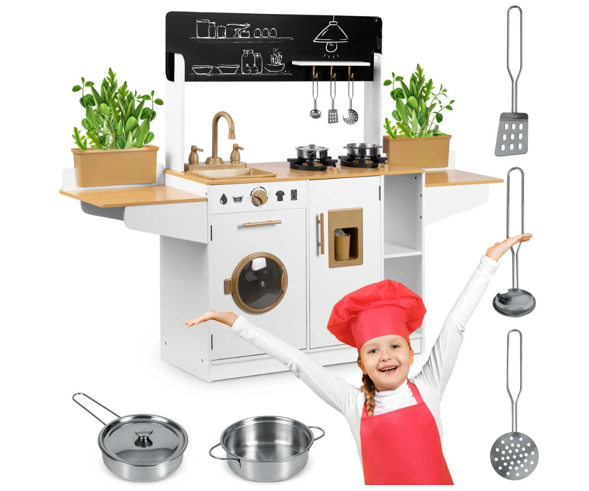 RC-836 puidust köök realistlike detailidega.