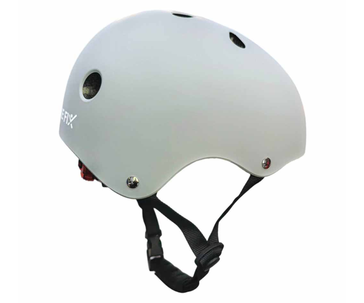 Laste turvakiiver suuruses 55–58 cm hea ventilatsiooni ja mugava istuvusega