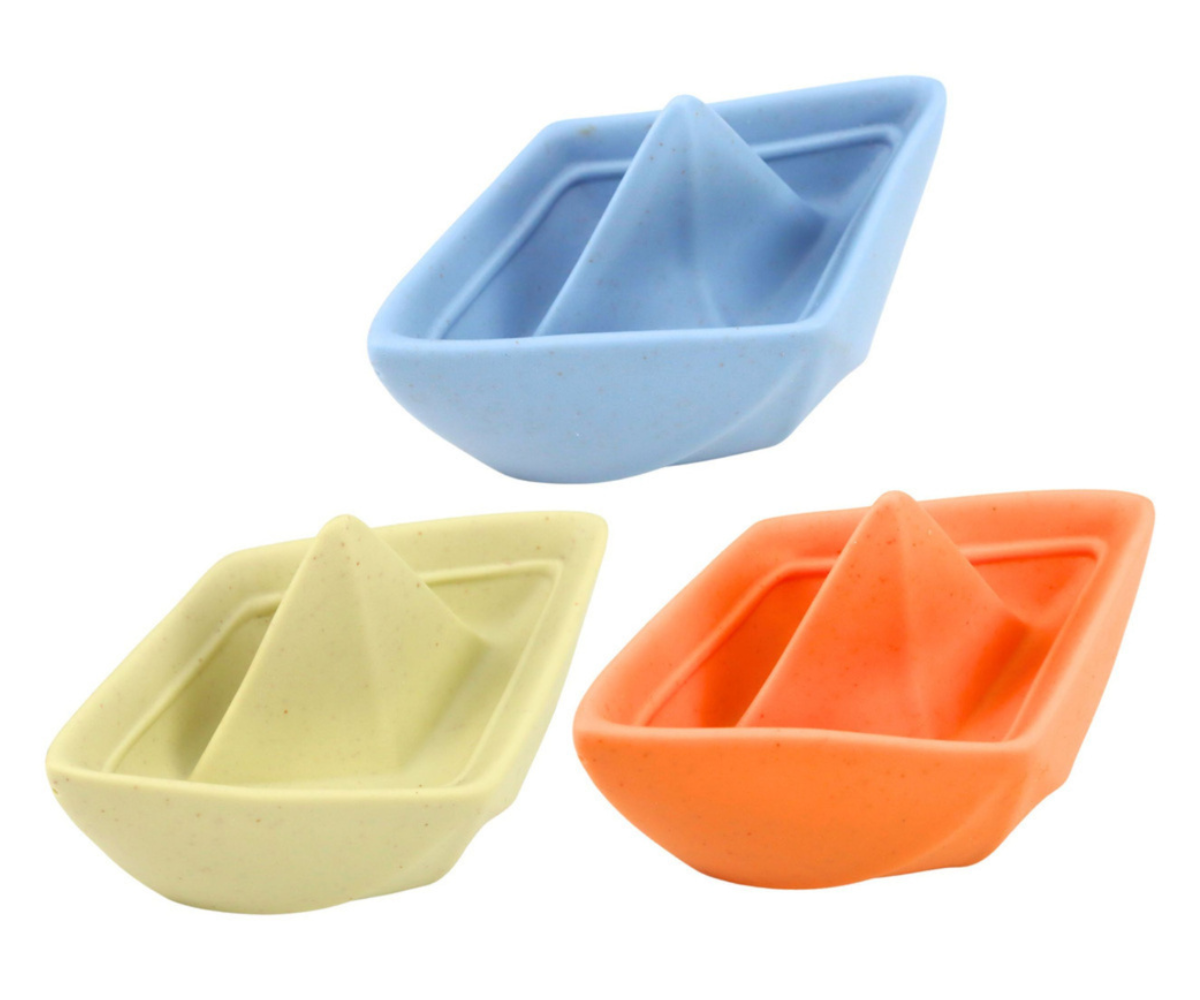 Värviline vannimänguasjade komplekt veega mängimiseks vannis ja basseinis