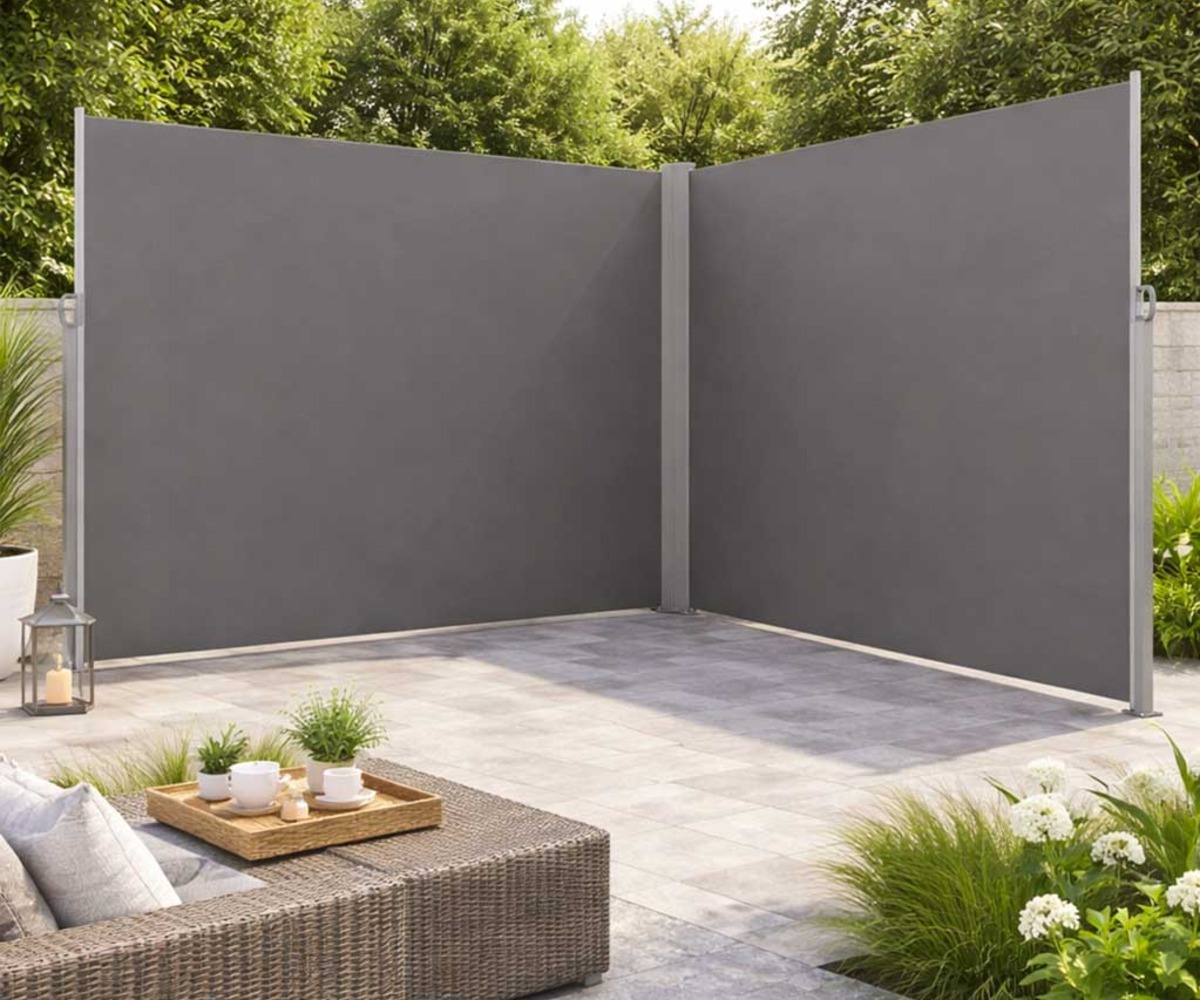 Külgmarkiis terrassile 180x620cm - hall, kasutuses terrassil.