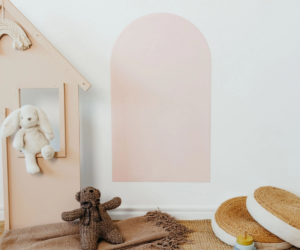 Magnetiline seinatahvel lastele – kaarjas heleroosa