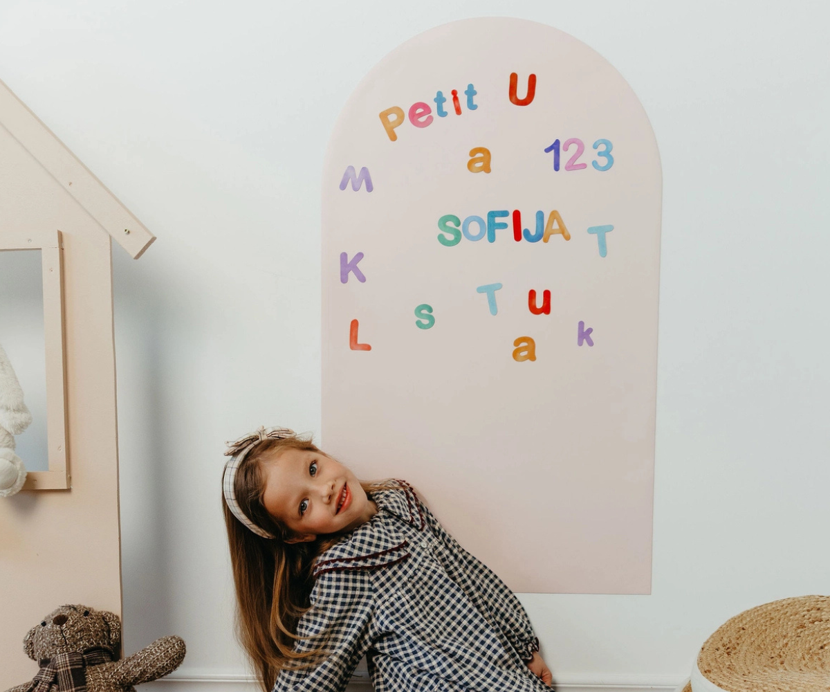 Minimalistlikus stiilis magnettähed lastele