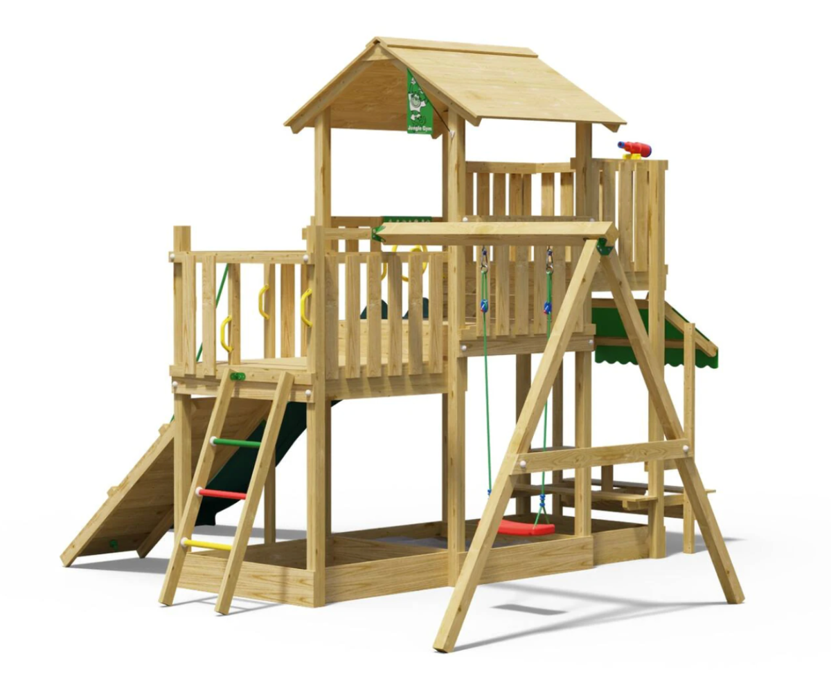 Suur puidust mänguväljak turuleti ja liivakastiga