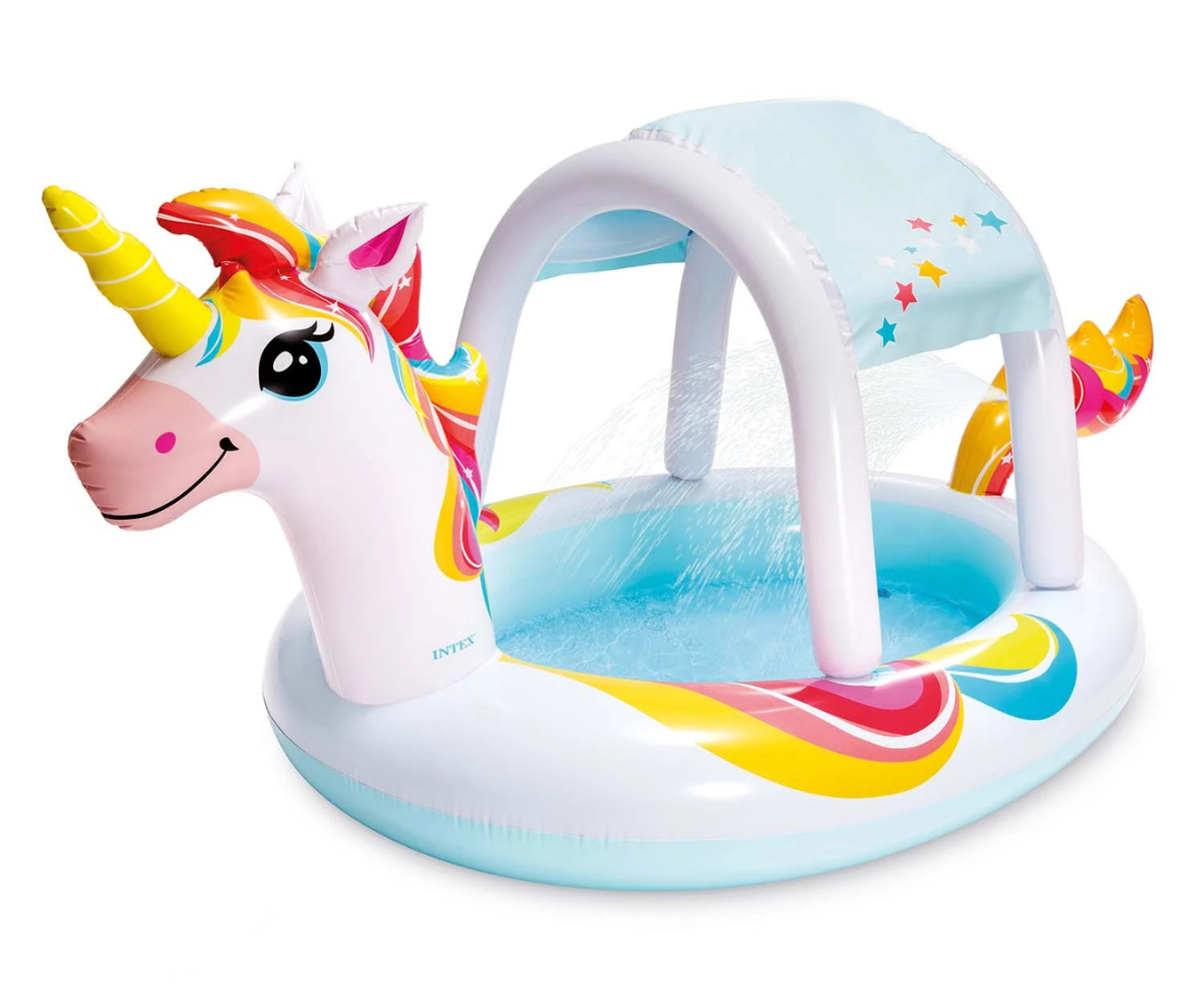 Intex lastebassein ükssarviku disainiga suvisteks veemängudeks 🦄