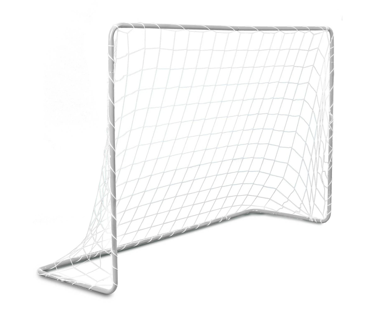 Jalgpalli mängimine arendab koordinatsiooni, täpsust, vastupidavust, meeskonnatööoskust ja füüsilist aktiivsust ⚽🏃‍♂️🌟