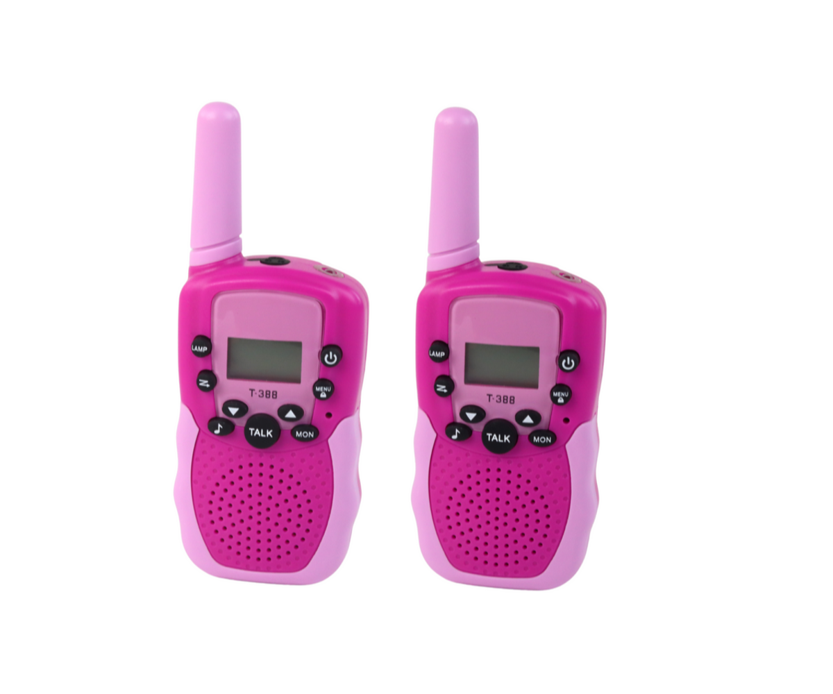 Kaks funktsioonidega Walkie Talkie raadiosaatjat lastesõbralikus roosa disainis.