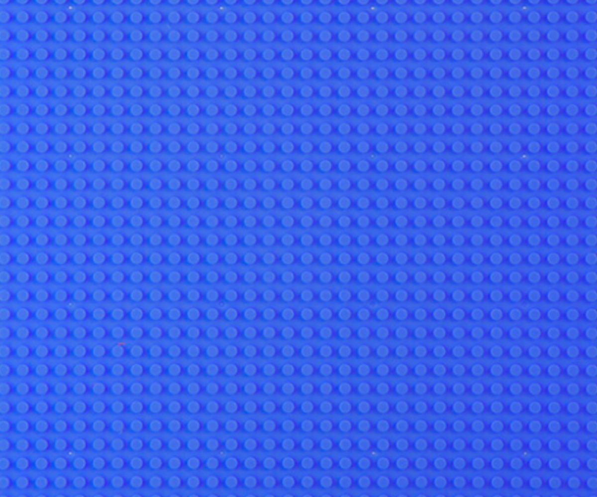 Vastupidavast kvaliteetsest plastist valmistatud alusplaat sobib suurepäraselt nii koduseks kasutamiseks kui ka lasteaedadesse ja mängutubadesse.