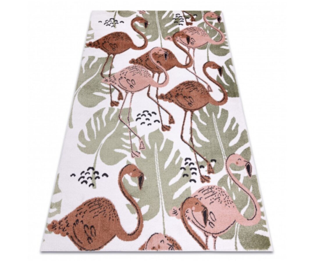 Lastetoa vaip FUN Flamingo – kreemjas, flamingode ja lehtede mustriga.