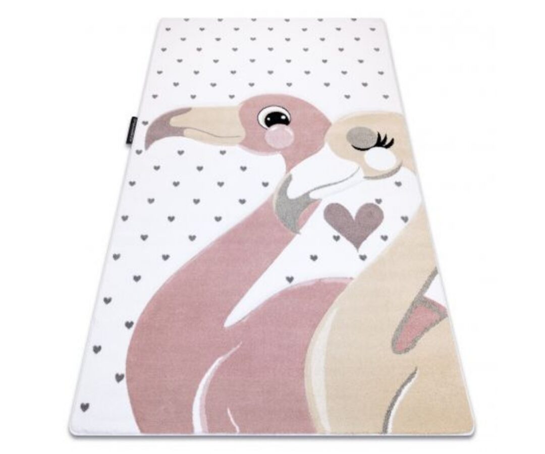 Lastetoavaip PETIT Flamingod ja südamed, lähedane vaade kahest flamingost ja südame mustrist.