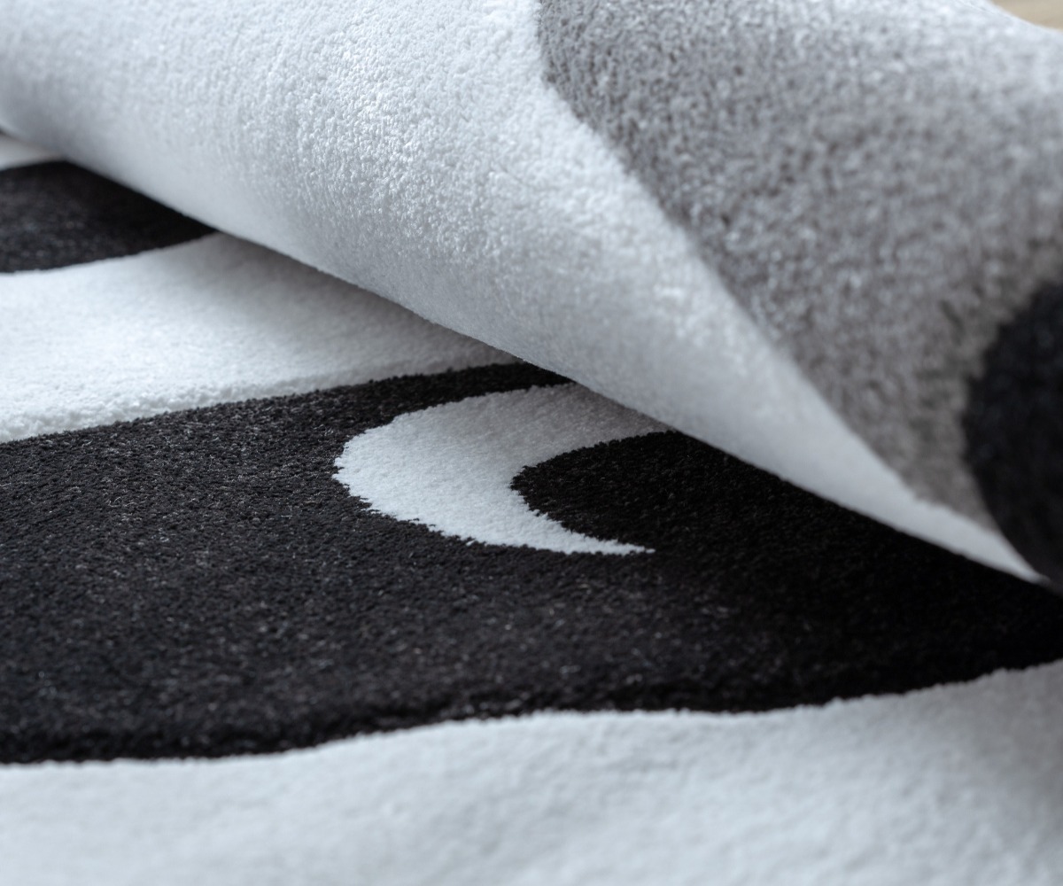 Detailne vaade hallist lastetoavaibast PETIT Panda, kerituna