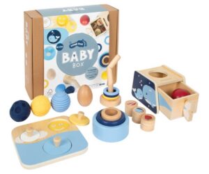 Beebi arenduskomplekt Baby-Box, sealhulgas erinevad värvilised pallid ja klotsid.