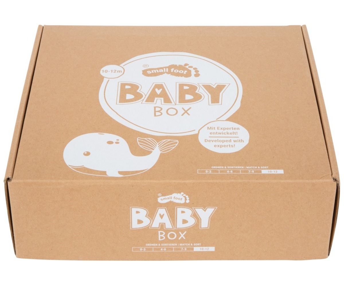 Beebi arenduskomplekti Baby-Box pakend, mis sisaldab erinevaid arendavaid mänguasju.
