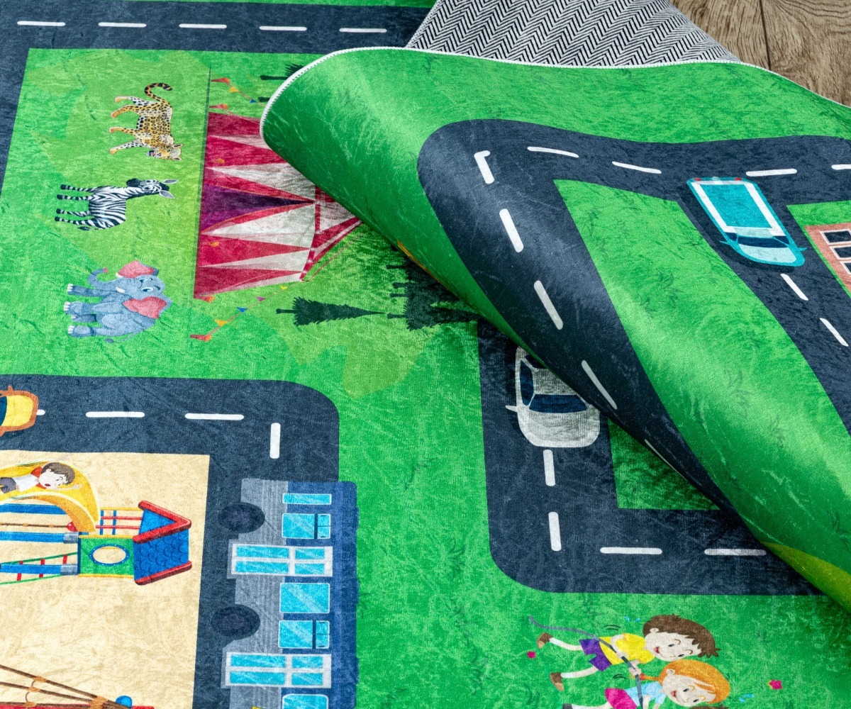 Lastetoa autovaip BAMBINO City, detailne vaade, mänguteed ja loomad